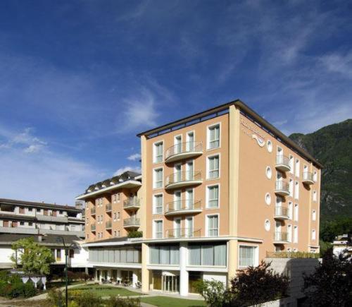 Rizzi Aquacharme Hotel & Spa Boario Terme Eksteriør bilde