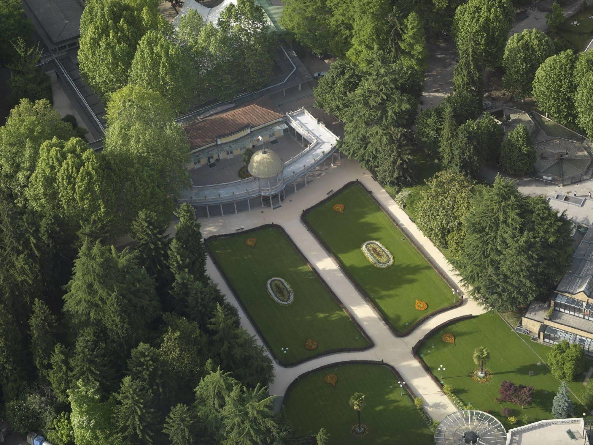 Rizzi Aquacharme Hotel & Spa Boario Terme Eksteriør bilde